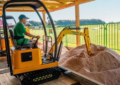 Mini Excavators & Grapplers: NEW!